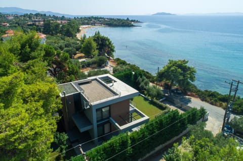 Property building, Natural landscape, Bird's eye view, Sea view
