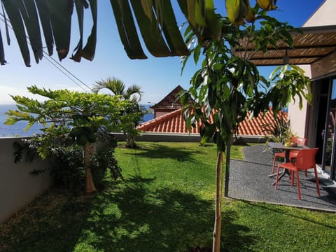Garden view, Sea view, Area and facilities