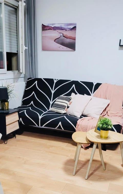 Cosy Appart Hotel Boulogne -Paris Apartment in Issy-les-Moulineaux