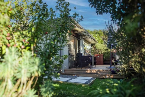 Garden view, Area and facilities, Area and facilities
