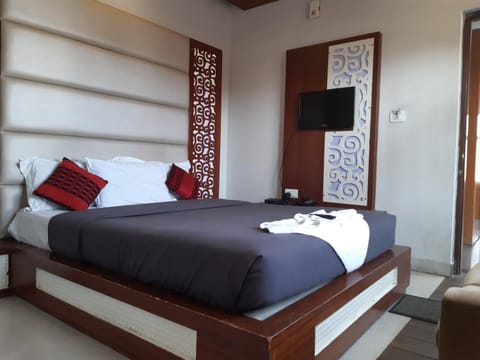 Bed, Photo of the whole room