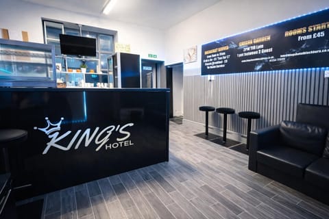 BEST DEAL - Kings Hotel Hotel in Blackburn