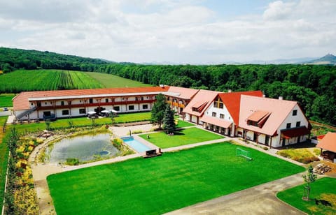Property building, Spring, Day, Bird's eye view, Garden, Pool view