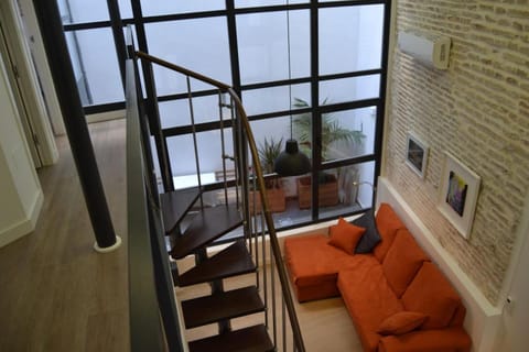 Living room, Photo of the whole room