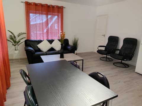 Central Apartament Bed and Breakfast in Tromso