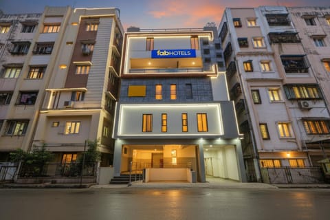 Property building, Facade/entrance