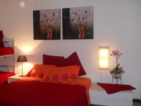 Decorative detail, Bedroom