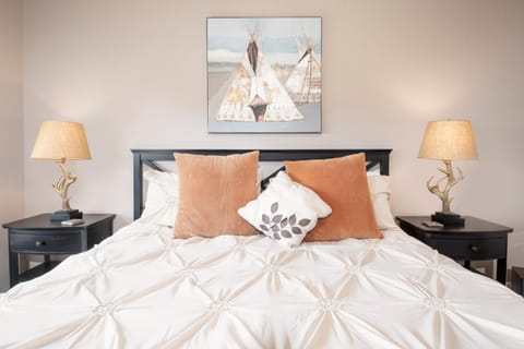 Rendezvous 47 Lookout Point House in Fraser