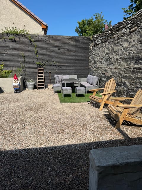 Church view House in Wick