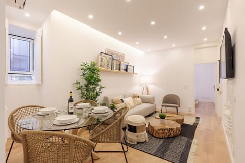Living room, Seating area, Dining area