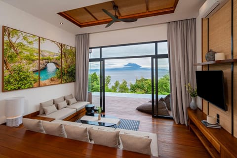 Living room, Sea view
