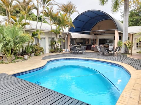Balcony/Terrace, Swimming pool