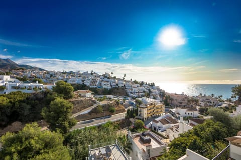 Balcony/Terrace, City view, Sea view
