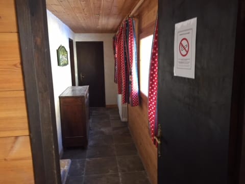 Appartement centre-ville, proche pistes, 10 pers, WiFi - FR-1-519-14 Apartment in Val dIsere