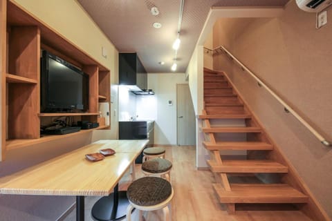 Living room, Dining area