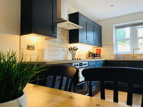 Royal Calderdale Lodge Apartment in Calderdale