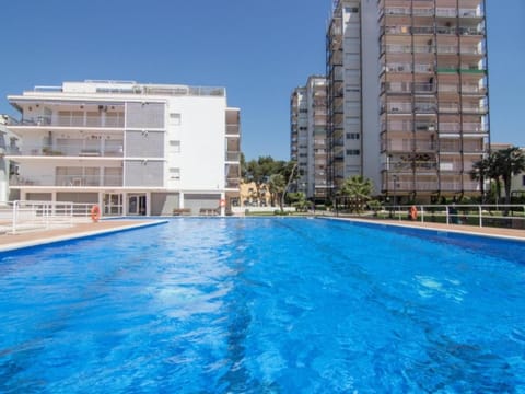 Property building, Floor plan, Swimming pool