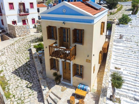 Property building, Patio, Day, Garden, View (from property/room), Balcony/Terrace