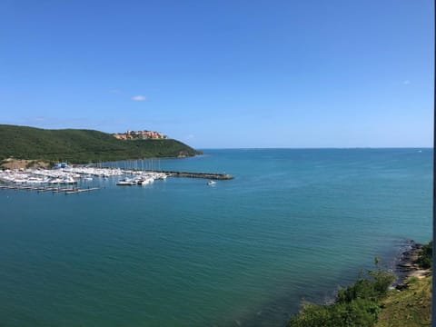 Nearby landmark, Day, Natural landscape, Beach, Mountain view, Sea view