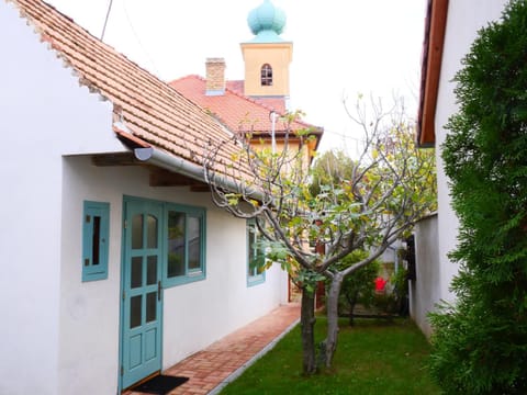 Garden, Garden view