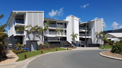 Property building, Street view