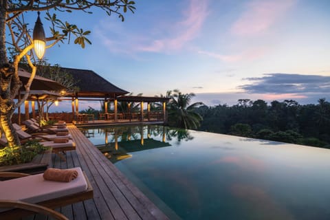 Pool view, Swimming pool