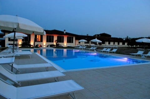 Night, Swimming pool
