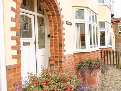 Sunningdale House in Ludlow