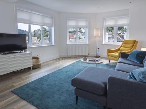 3 Church Hill House House in Salcombe