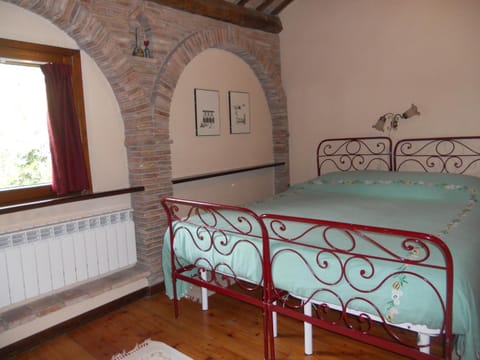 Il Giardino Degli Ulivi Farm Stay in Umbria