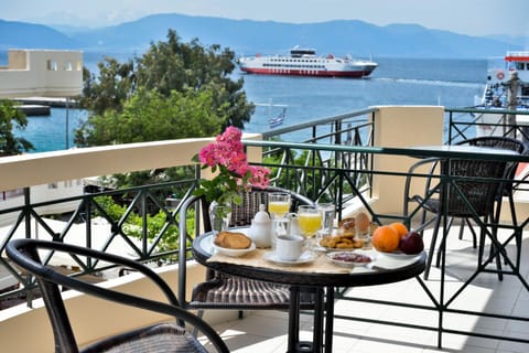 Balcony/Terrace, Sea view, Breakfast