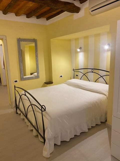 Gaia's Apartment Apartment in Pistoia