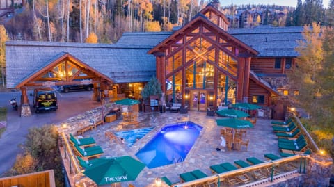 Pool view