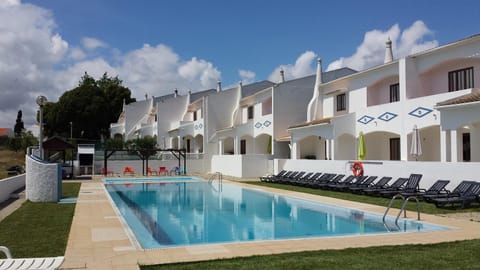 BBQ facilities, Garden, Balcony/Terrace, Pool view, Swimming pool