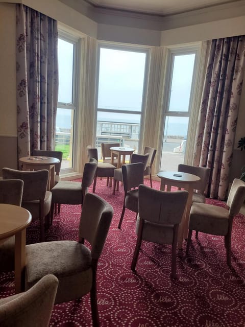 Seating area, Sea view