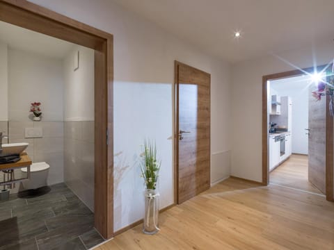 Toilet, Kitchen or kitchenette