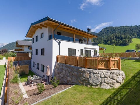 Bird's eye view, Summer