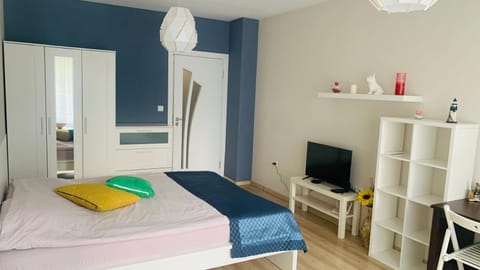 Bed, wardrobe