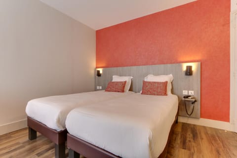Sure Hotel by Best Western Paris Gare du Nord Hotel in Paris