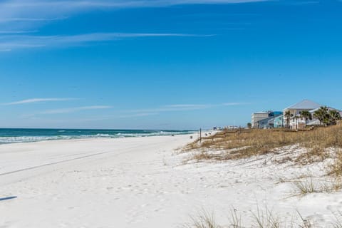 Ocean Spray House in Laguna Beach
