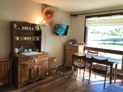 Studio cabine idéalement situé au pied des pistes de Corrençon - FR-1-515-91 Cabin in Provence-Alpes-Côte d'Azur