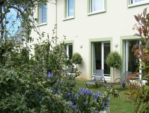 Chambres d'Hotes la Raspeliere Bed and Breakfast in Cabourg