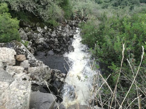 Property building, Nearby landmark, Natural landscape, Mountain view