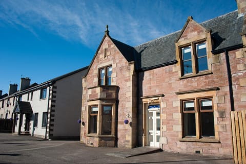 Property building, Facade/entrance