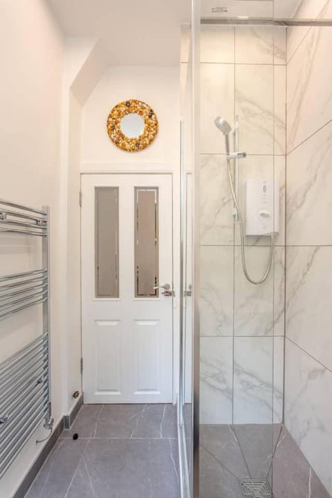 Grassmarket Jewel Apartment in Edinburgh