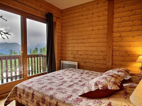 Chalet rénové 10 pers, terrasse et jacuzzi, près des pistes - FR-1-455-155 Chalet in Mâcot-la-Plagne