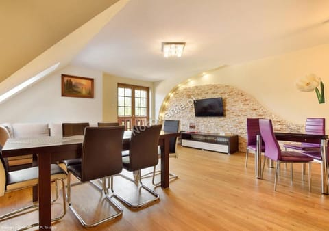 Balcony/Terrace, Living room