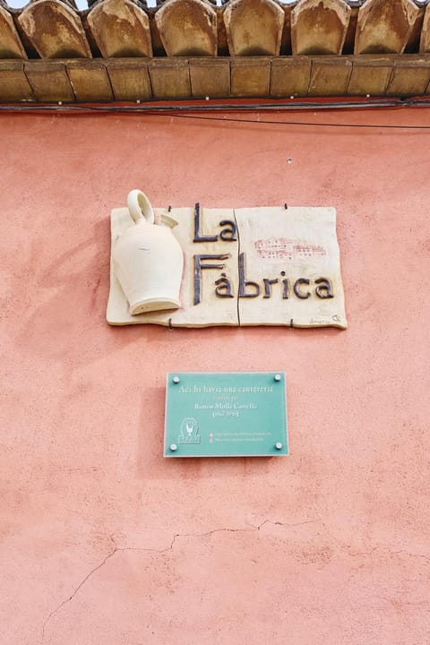 Property logo or sign