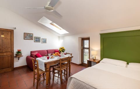 Living room, Bedroom