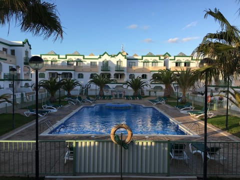 Garden, Swimming pool
